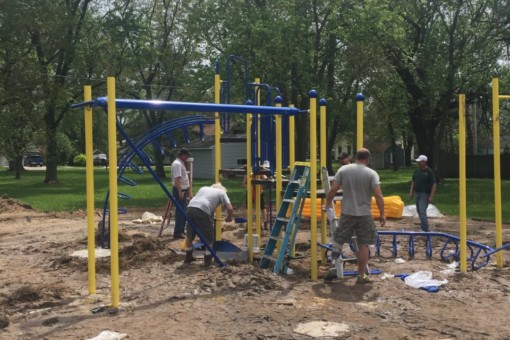 Local 174 Volunteers Assemble Braceville Community Park Equipment